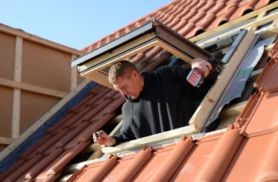 Pose de fenêtres de toit Velux à Biding